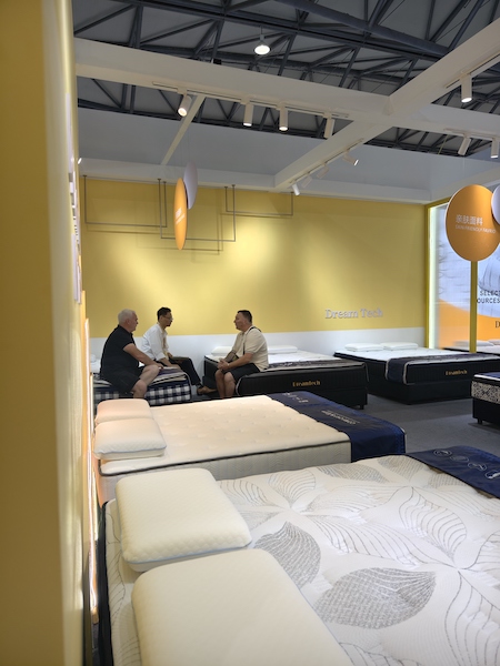 Matches de primavera de bolsillo -Furno China 2025